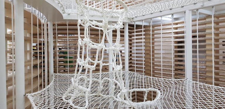 어린이 놀이시설망